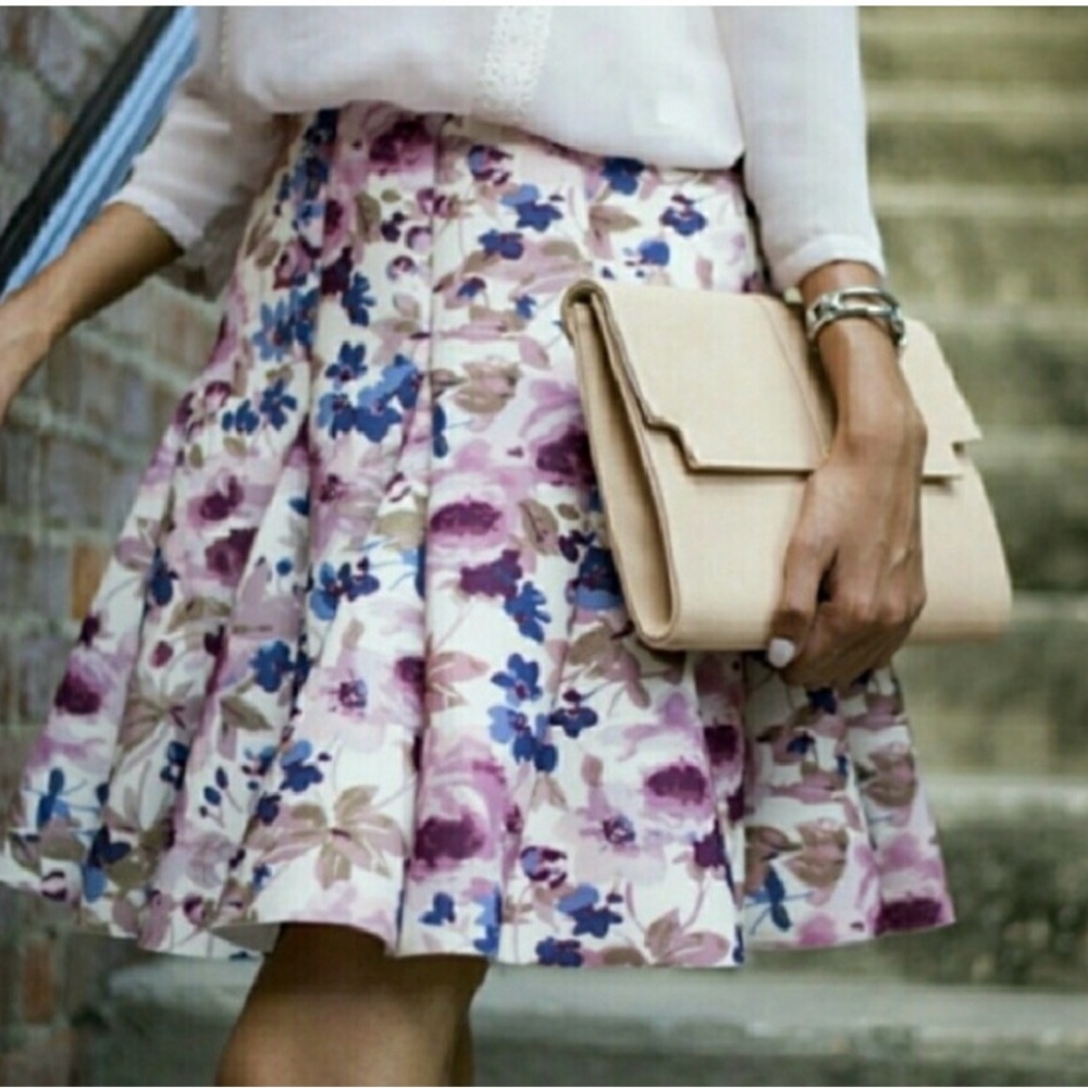 LC Lauren Conrad Runway Floral Scuba Skirt Size 14 Flared Date Night - Picture 2 of 11